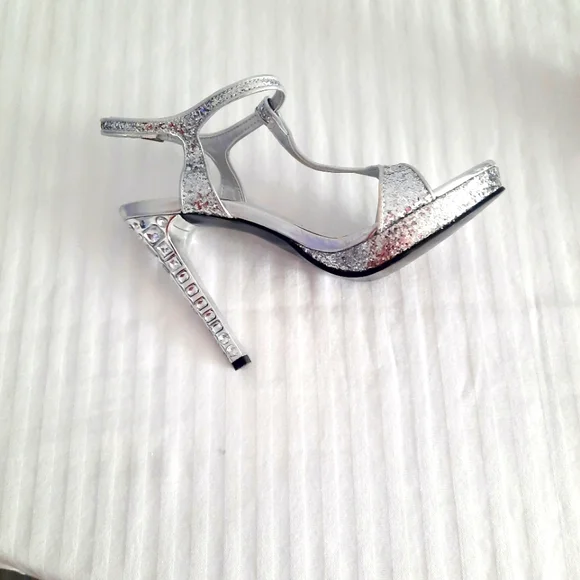 Sparkly Silver high heeled sandal shoes Size 9 - Picture 14 of 15